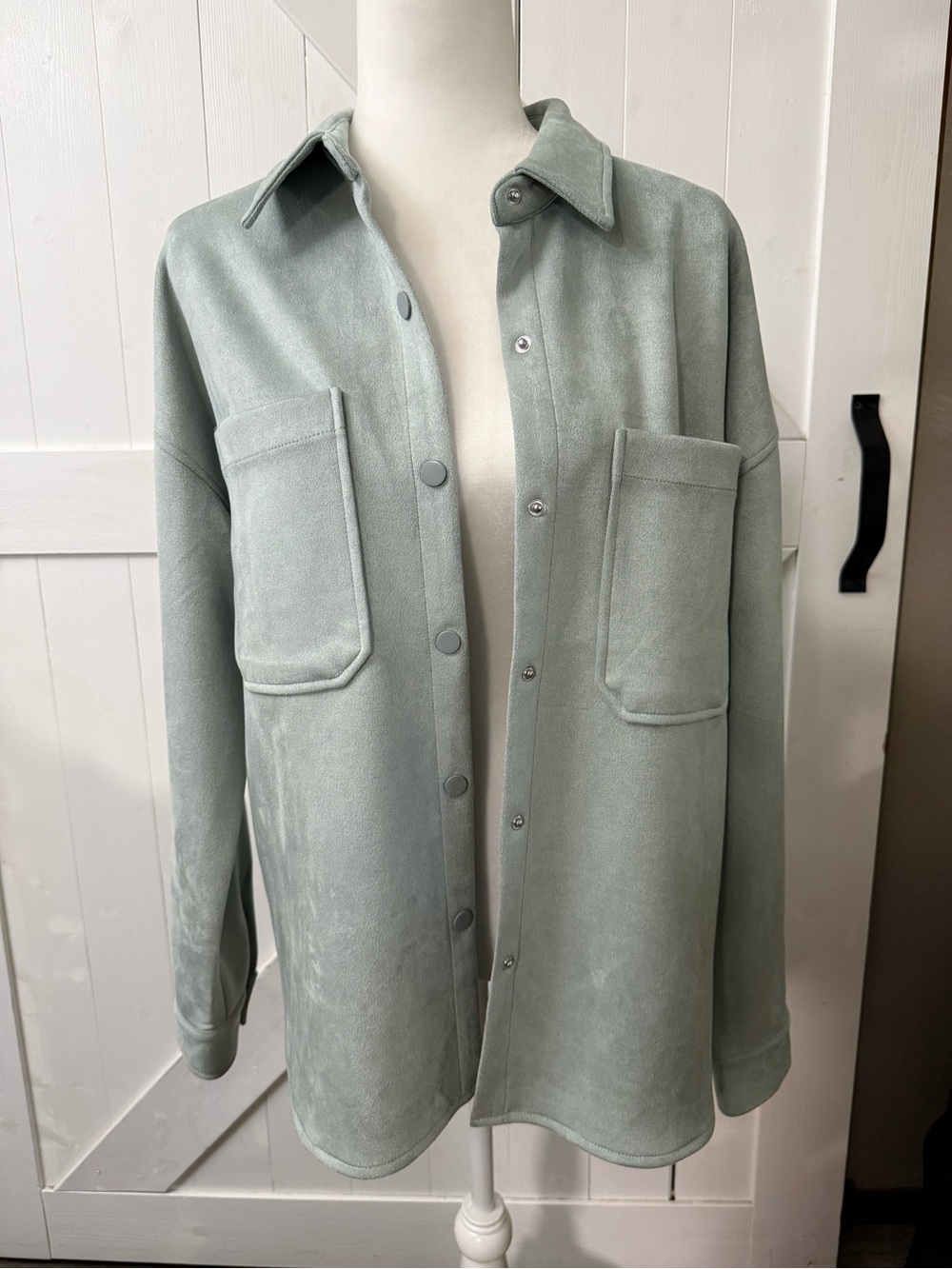 Charlie Paige Light Sage Suede Shacket L-NWT